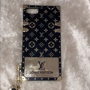 Louis Vuitton iPhone 7 case